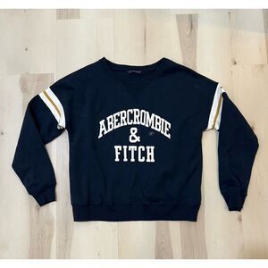 Abercrombie & Fitch Women Vintage Style Collegiate Preppy Winter Chic Sweatshirt